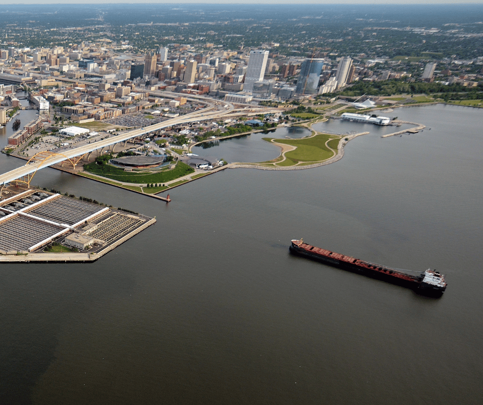 Ship entering Port Milwaukee under the Daniel W. Hoan Memorial Bridge